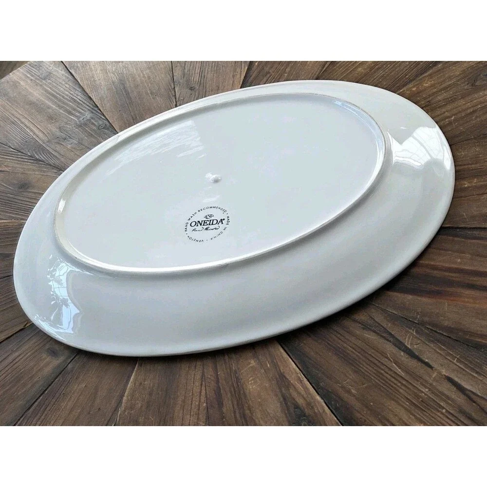 Vintage Oneida Veneto, Beige & Purple Grapes, Large 18.5 Inch Serving Platter